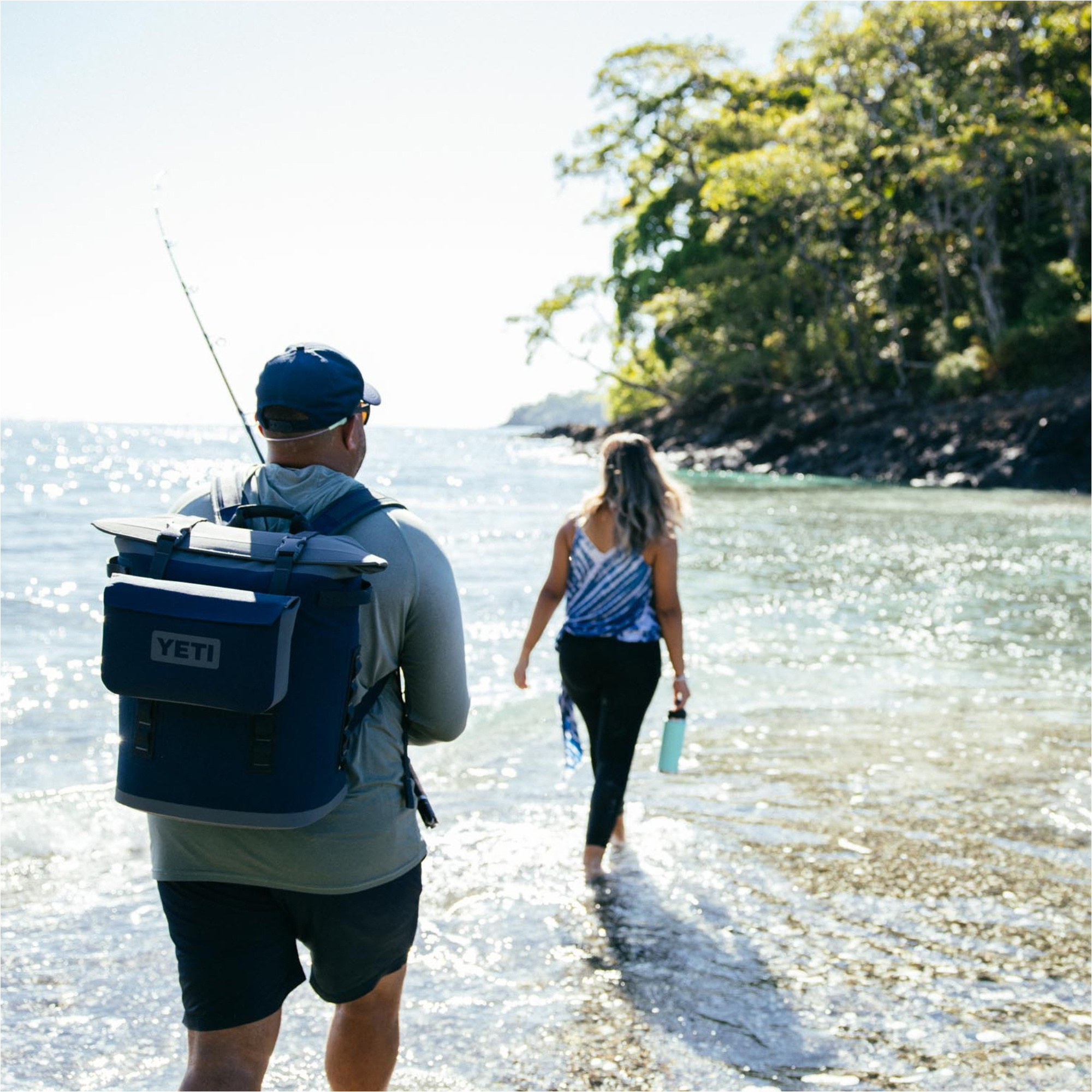 2026 YETI Hopper M20 Backpack Cooler 70000002279 - Navy